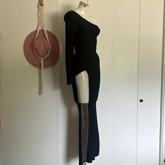 NWT Blondie Boutique Black One Shoulder Jumpsuit with Sheer Rhinestone Panel XS - Picture 4 of 5